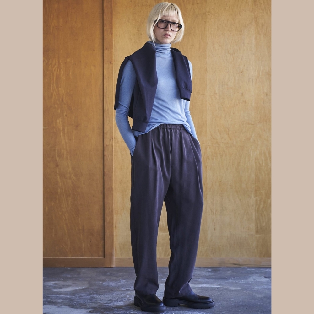 GREI New York Pleated Brushed Viscose Twill Cruiser Pant In Mink, Size 1 (S)